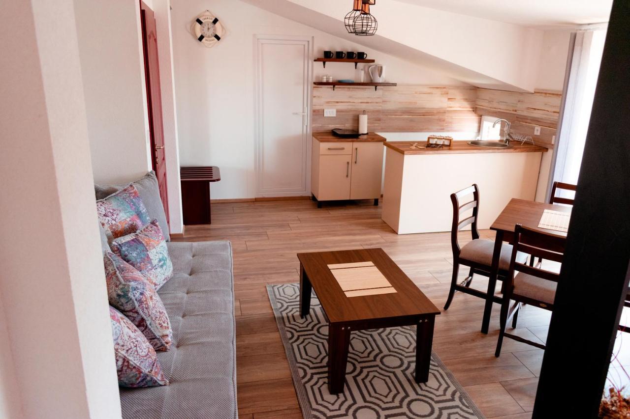 Demetra Apartments Охрид Экстерьер фото